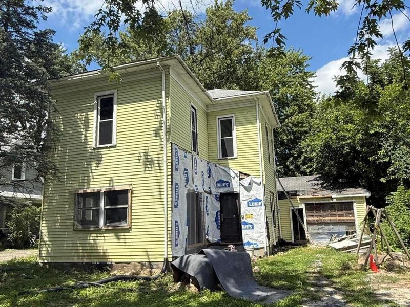 250 W 7th Street, Marysville, OH 43040 Photo 1