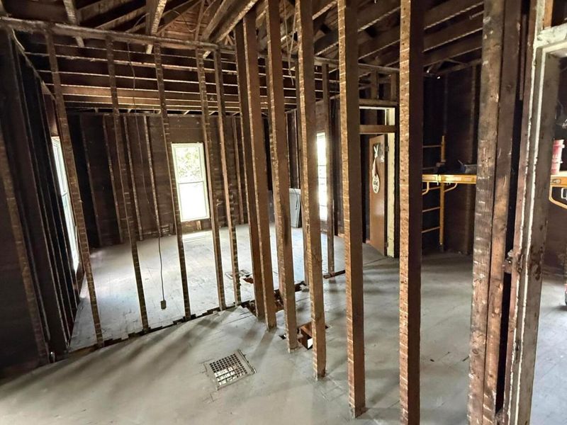 250 W 7th Street, Marysville, OH 43040 Photo 4