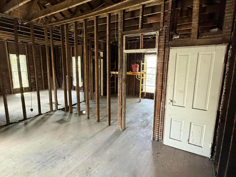 250 W 7th Street, Marysville, OH 43040 Photo 5