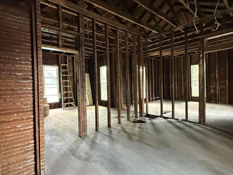 250 W 7th Street, Marysville, OH 43040 Photo 8