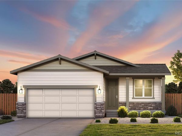 2827 Mosker Street , Strasburg, CO 80136