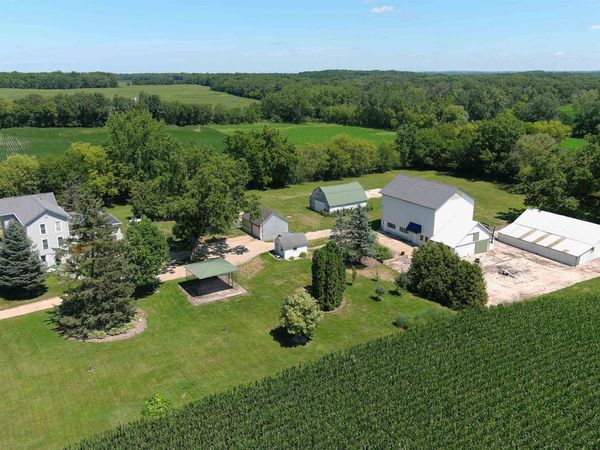 11316 N Union Road, Brooklyn, WI 53521