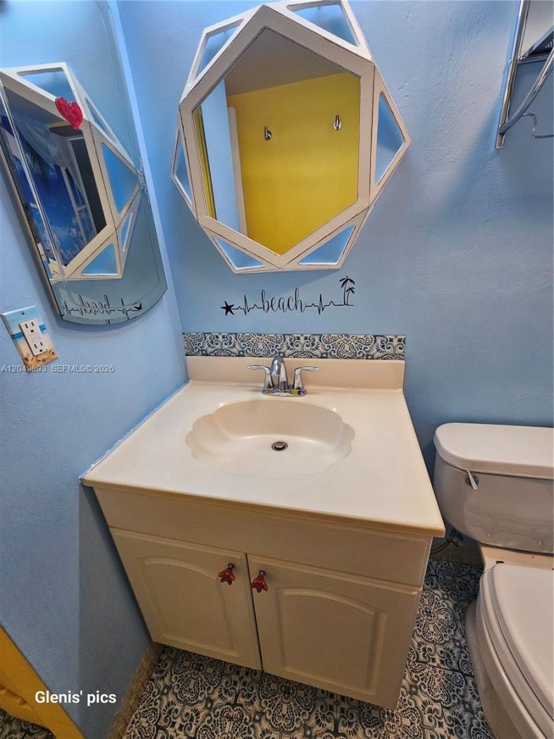 20400 W Country Club Dr , Unit 204, Aventura, FL 33180 Photo