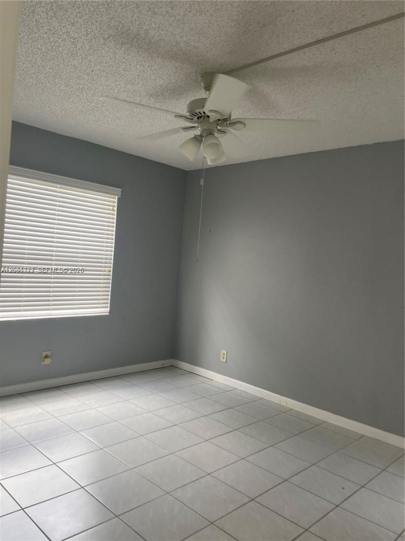 7250 Golf Colony Ct , Unit 102, Lake Worth, FL 33467 Photo