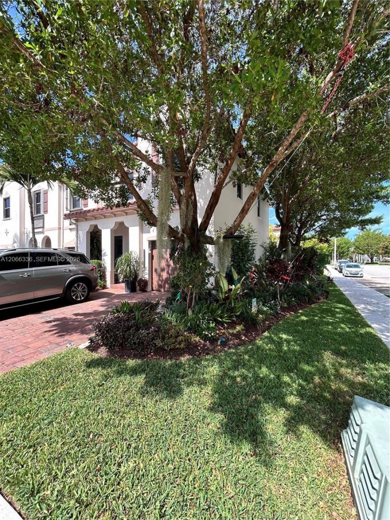 17506 SW 153rd Ct , Miami, FL 33187 Photo