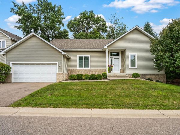 4678 Aspen Ridge Circle, Eagan, MN 55122