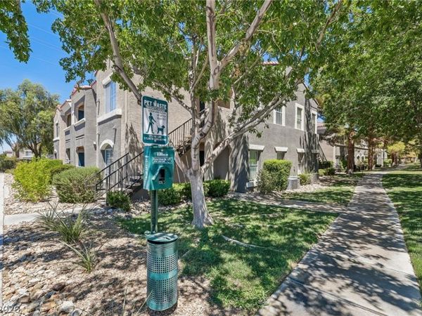 10245 S Maryland Parkway, Unit 1210, Las Vegas, NV 89183