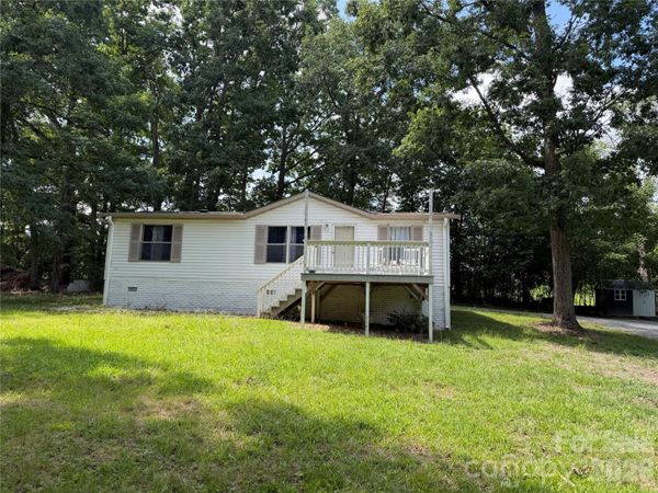 32139 Blakley Drive , Albemarle, NC 28001