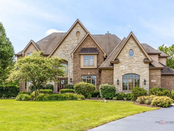 37W209 Deer Pond Court , St. Charles, IL 60175