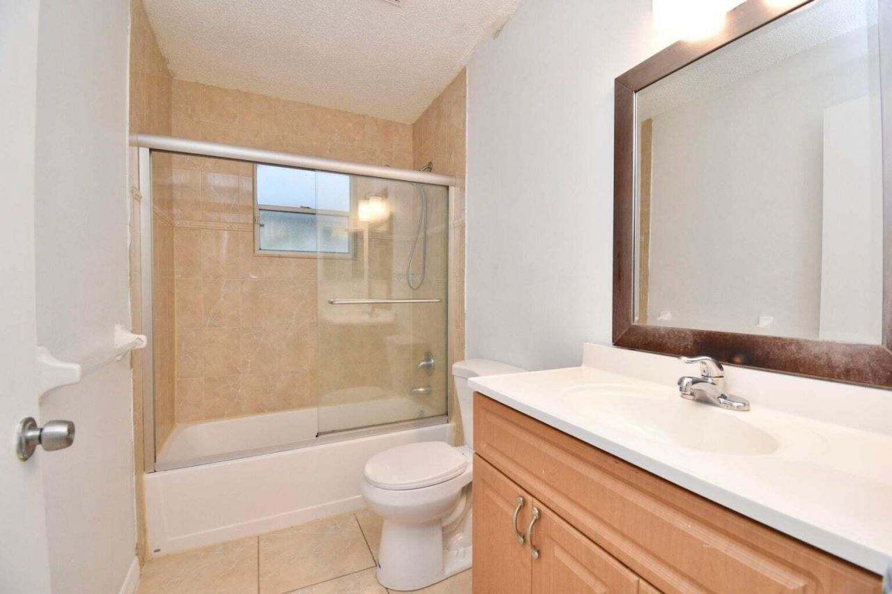 1456 Waterway Cove Drive, Wellington, FL 33414 Photo