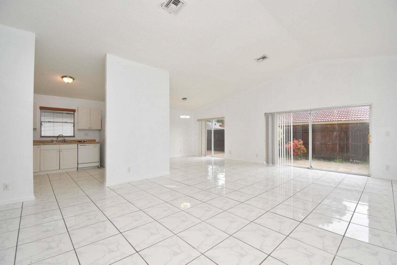 1456 Waterway Cove Drive, Wellington, FL 33414 Photo