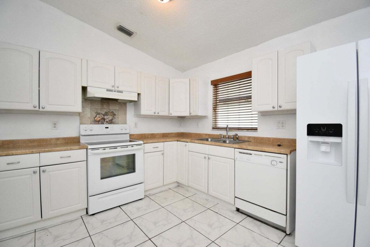 1456 Waterway Cove Drive, Wellington, FL 33414 Photo