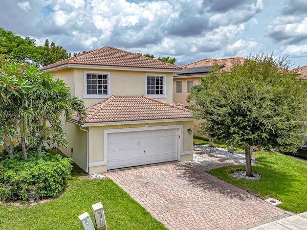 6427 Adriatic Way, West Palm Beach, FL 33413