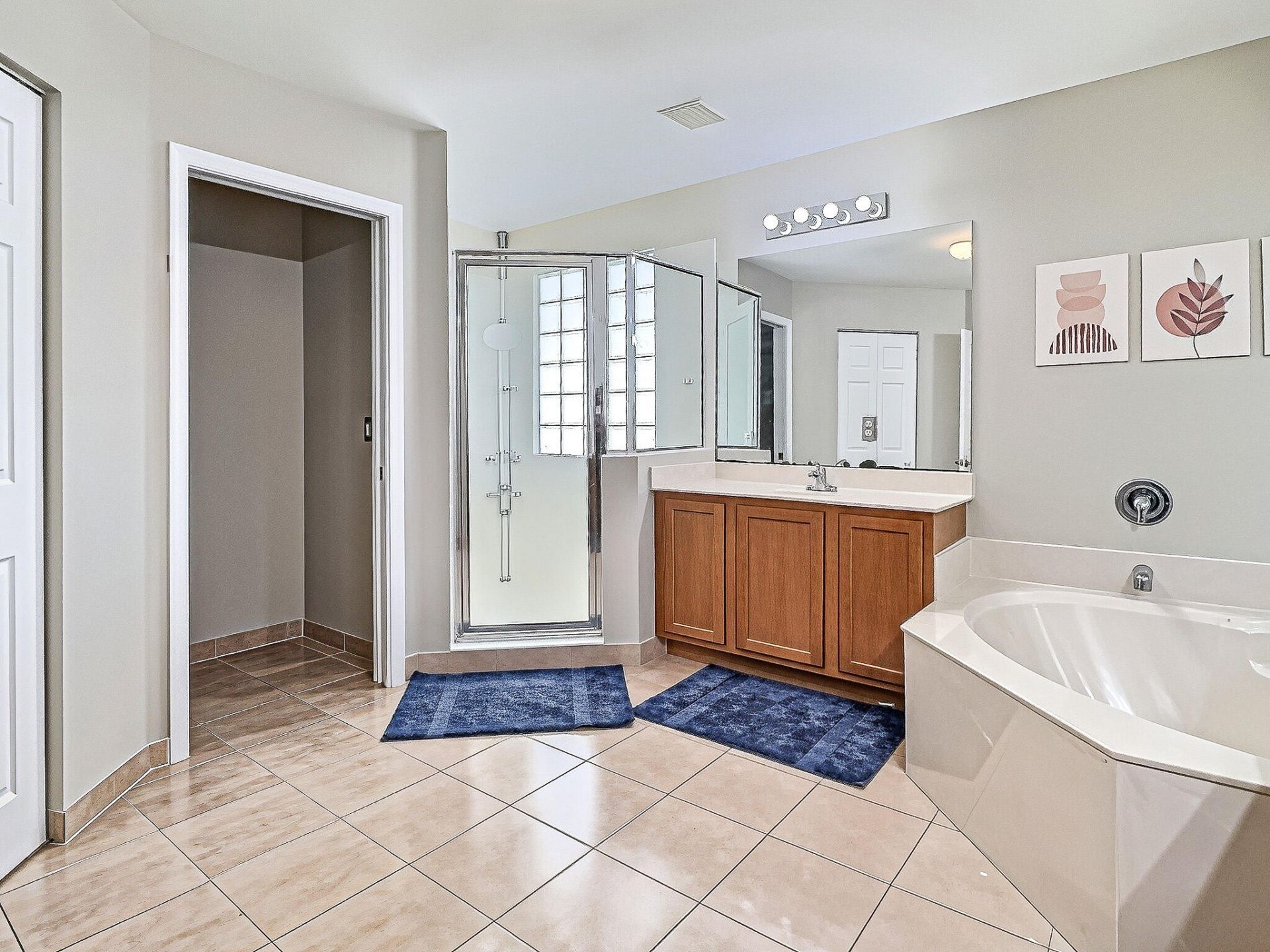 6427 Adriatic Way, West Palm Beach, FL 33413 Photo