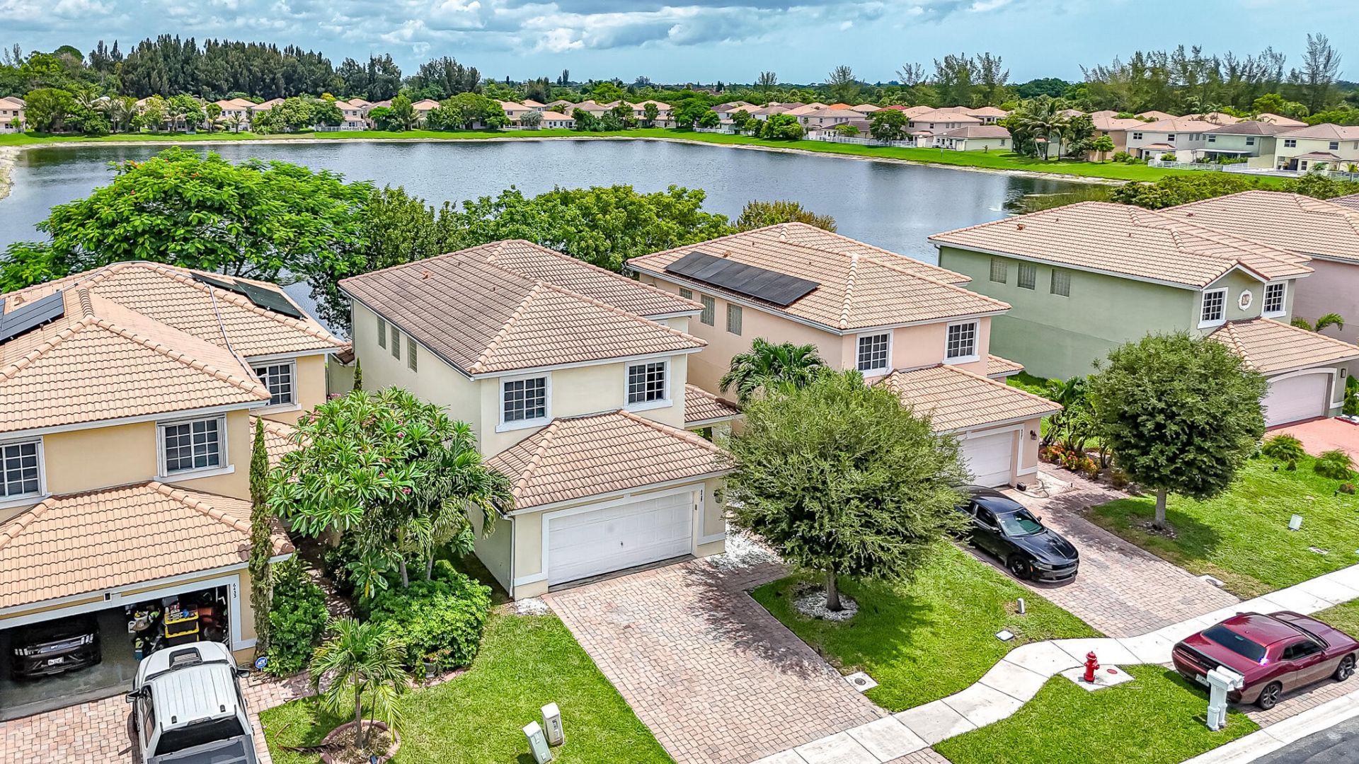 6427 Adriatic Way, West Palm Beach, FL 33413 Photo