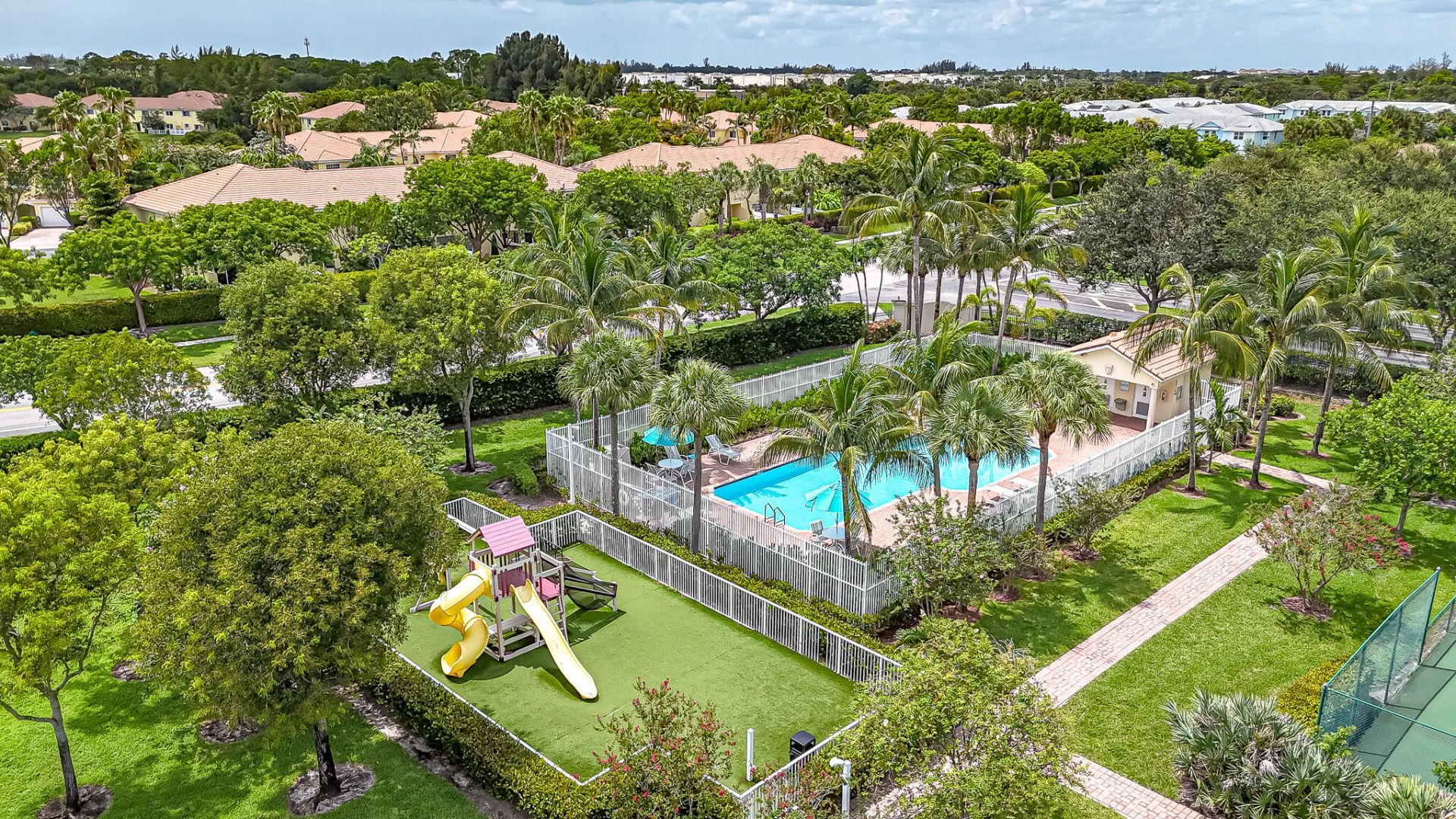 6427 Adriatic Way, West Palm Beach, FL 33413 Photo