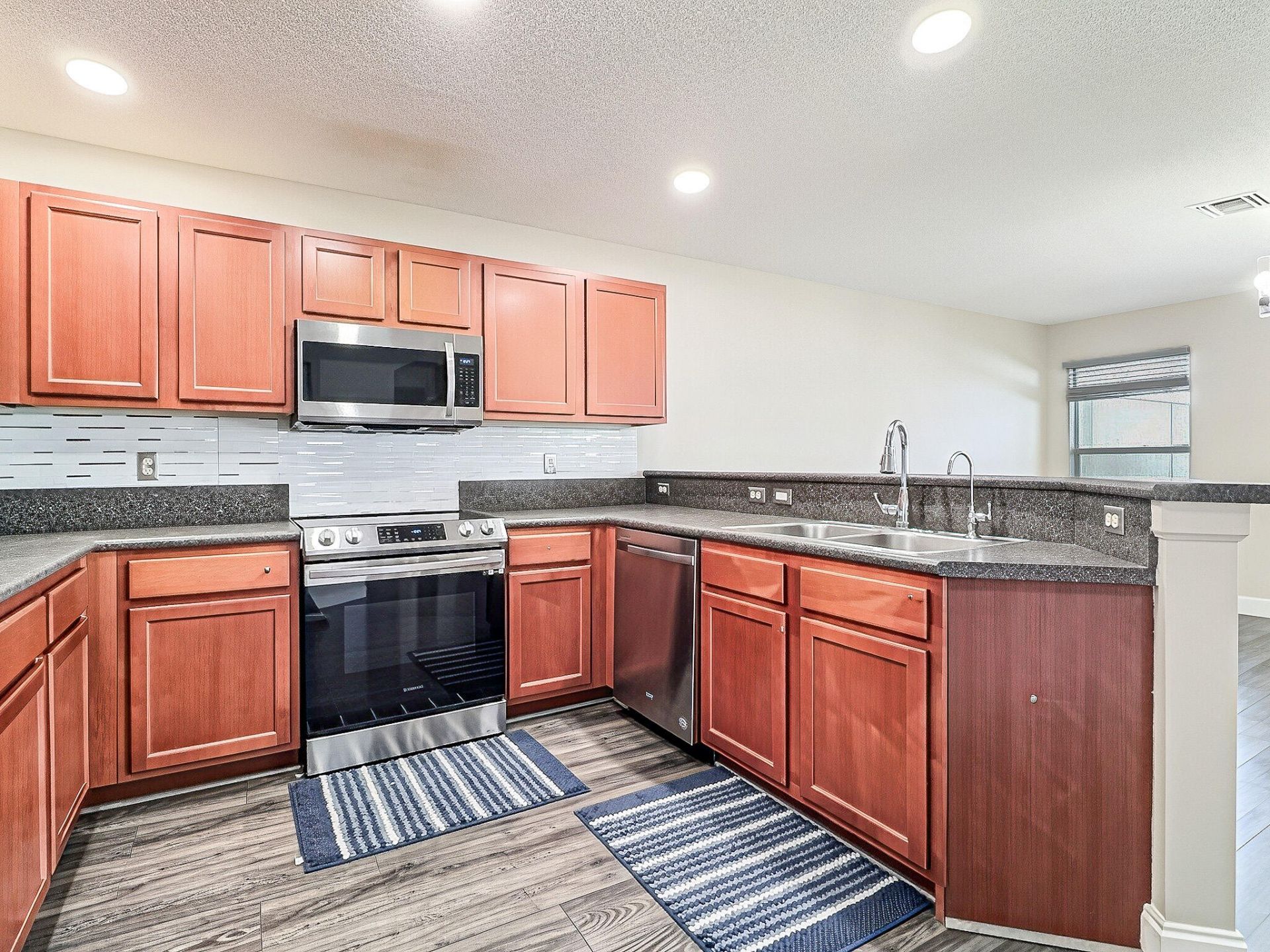 6427 Adriatic Way, West Palm Beach, FL 33413 Photo