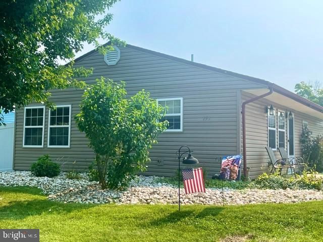151 WILLOW DRIVE , LEVITTOWN, PA 19054