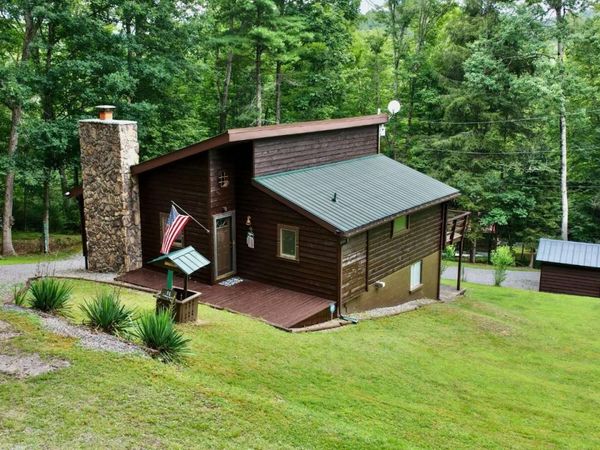 88 Cherry Lane, Arbovale, WV 24915