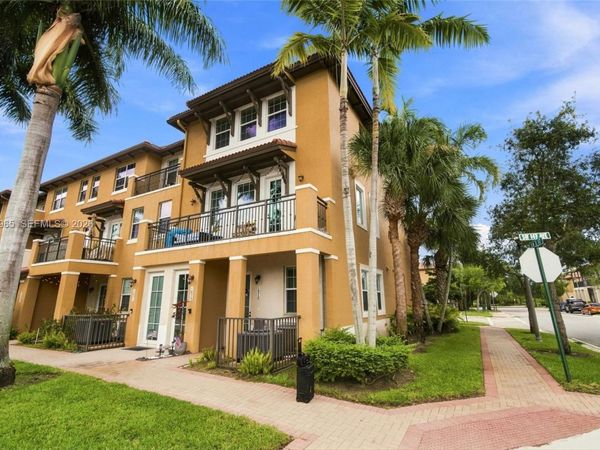 1075 SW 147 Ave , Unit 5601, Pembroke Pines, FL 33027