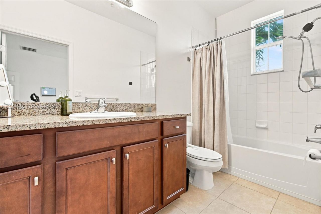 1075 SW 147 Ave , Unit 5601, Pembroke Pines, FL 33027 Photo