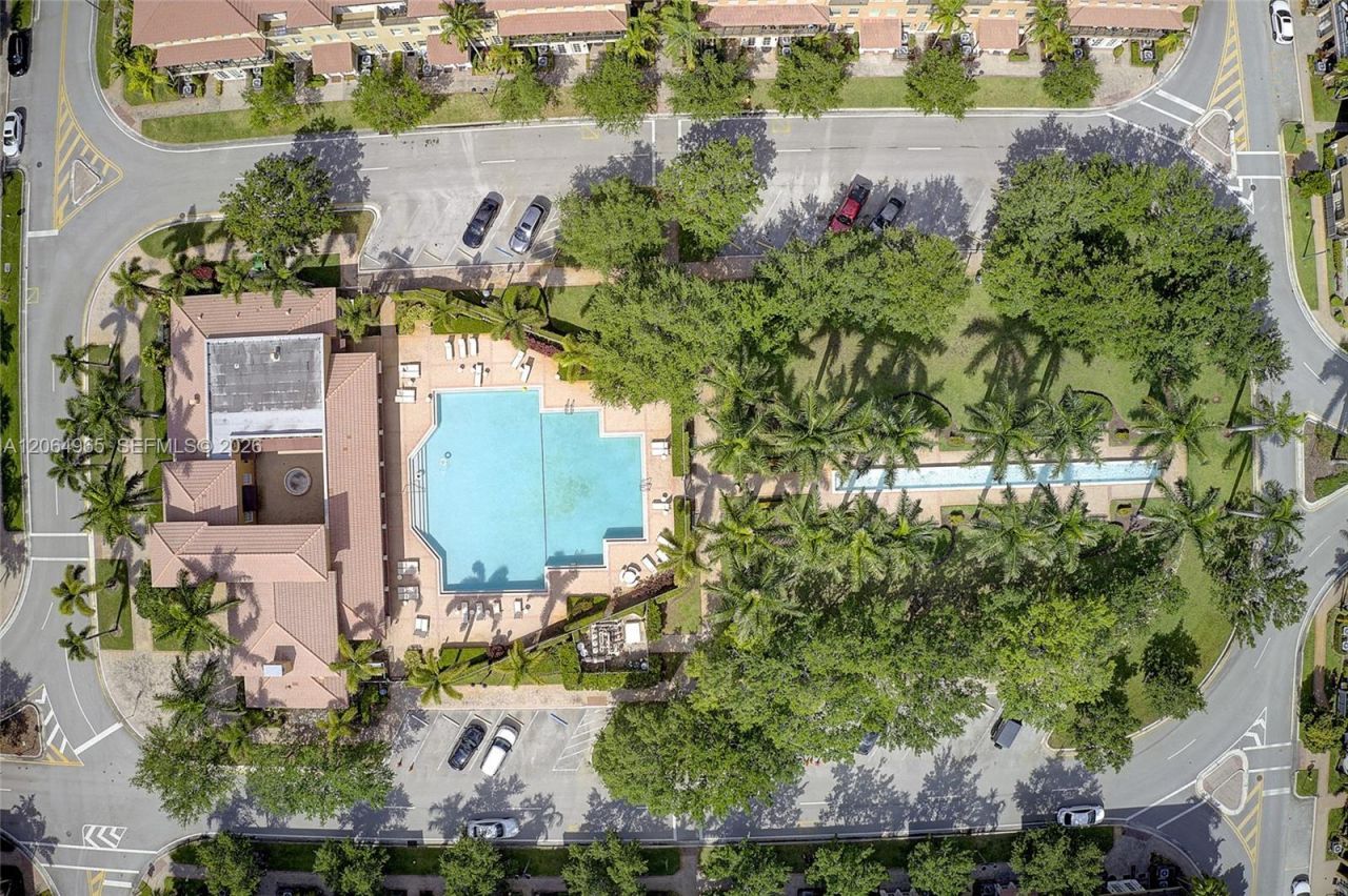 1075 SW 147 Ave , Unit 5601, Pembroke Pines, FL 33027 Photo