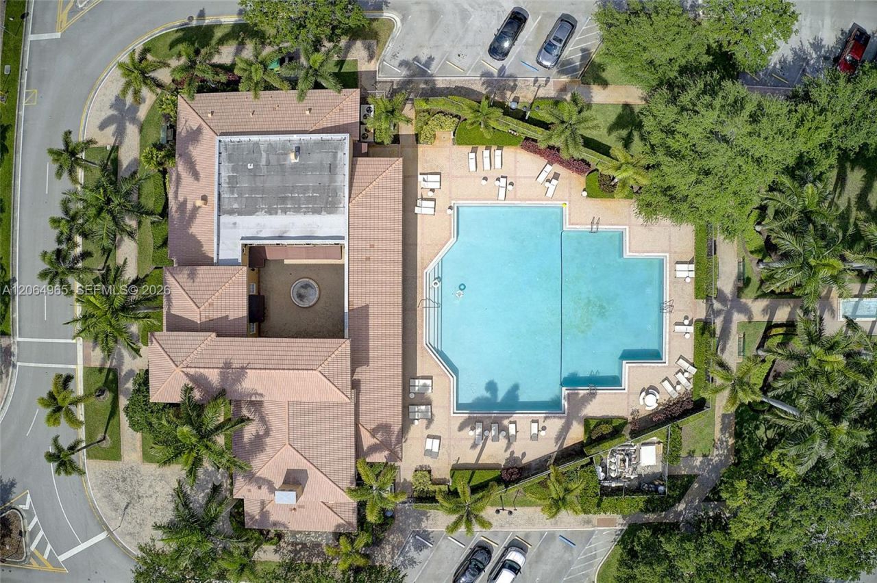 1075 SW 147 Ave , Unit 5601, Pembroke Pines, FL 33027 Photo