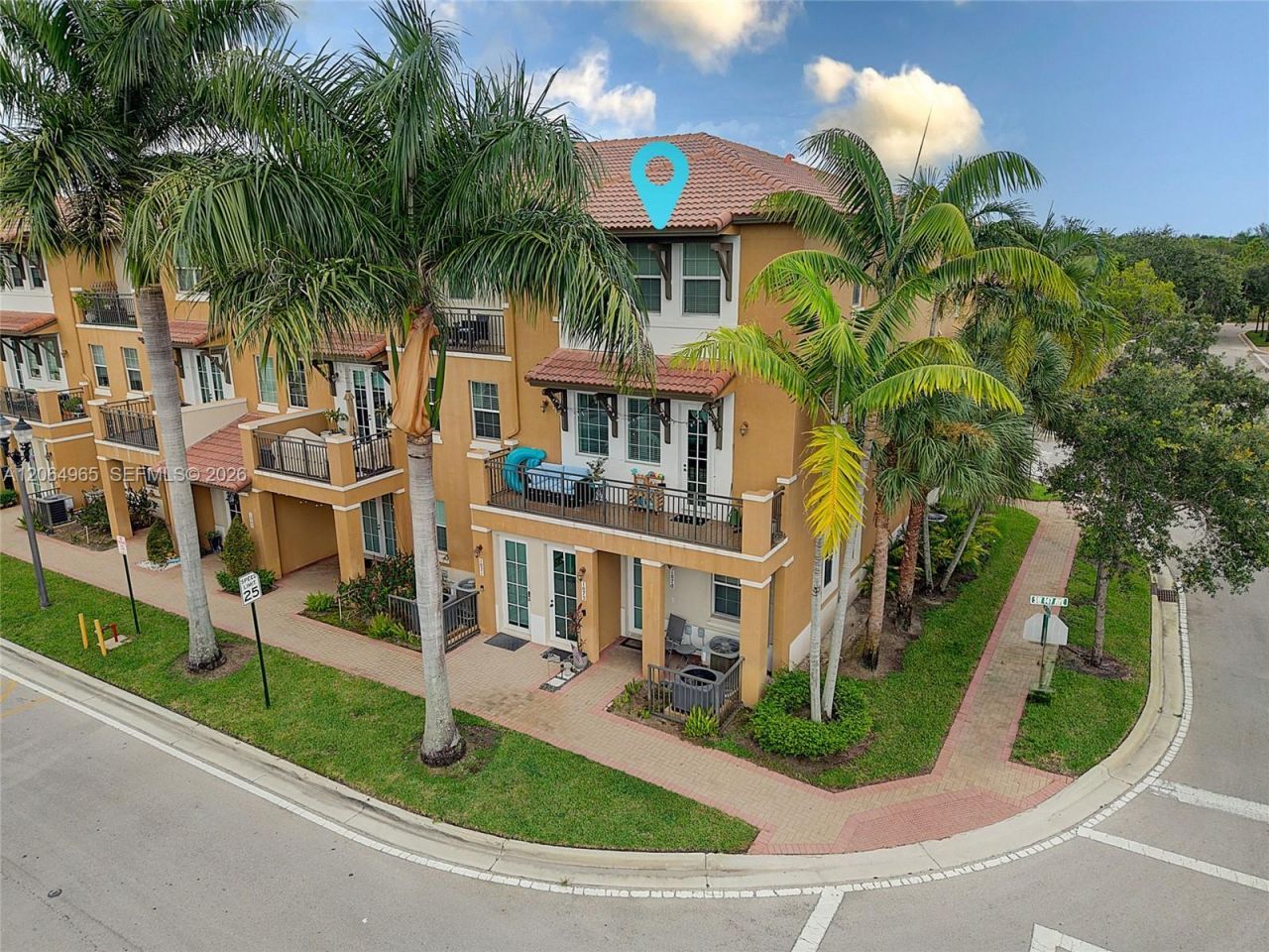 1075 SW 147 Ave , Unit 5601, Pembroke Pines, FL 33027 Photo