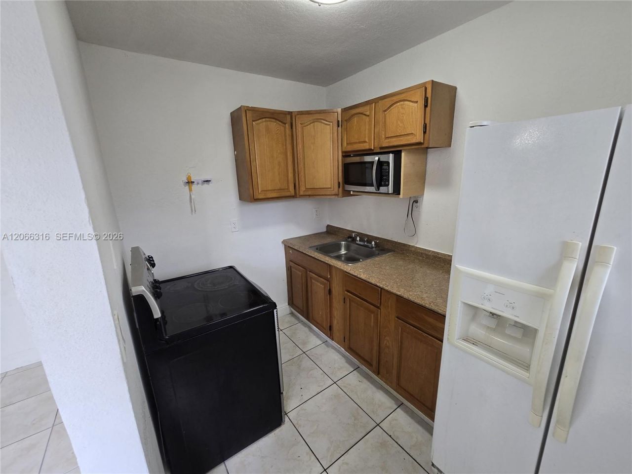 535 NW 7th St, Unit 3, Miami, FL 33136 Photo