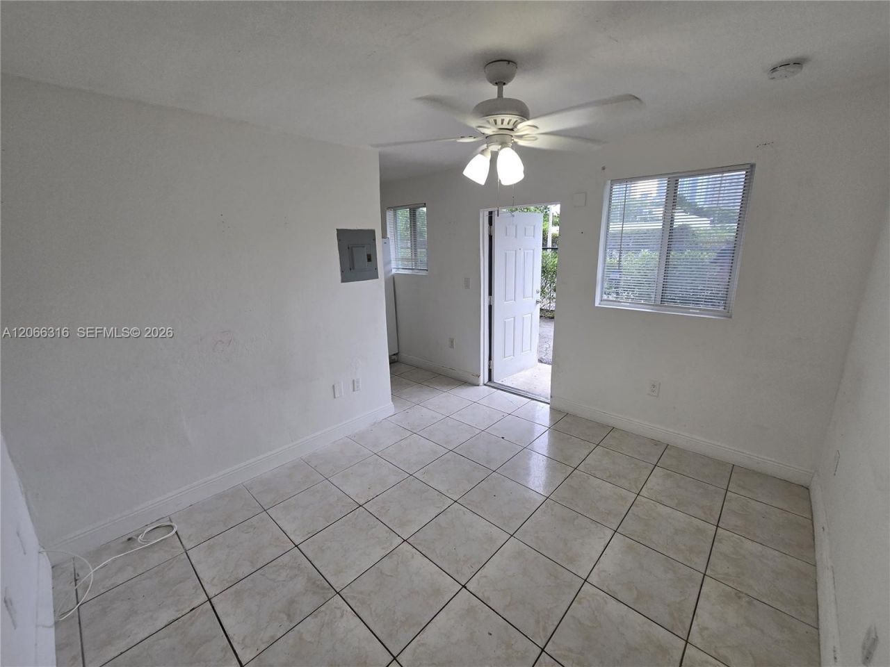 535 NW 7th St, Unit 3, Miami, FL 33136 Photo
