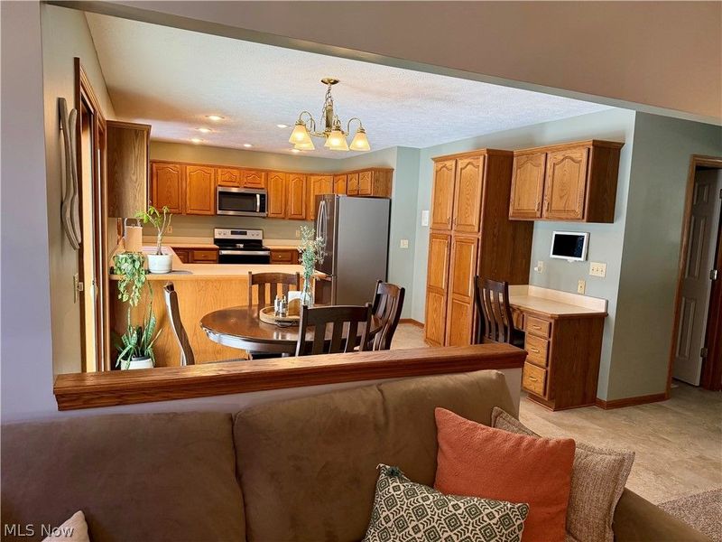 38390 Westminster Lane, Willoughby, OH 44094 Photo 14
