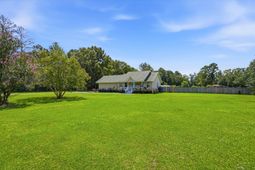 273 Campbell Road photo 4