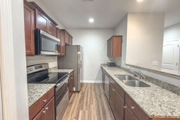 150 Buchanan Circle photo 4