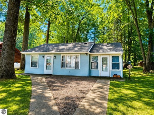 1949 Wolf Lake Drive, Baldwin, MI 49304