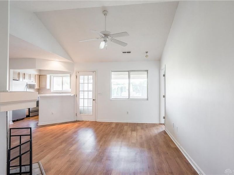 214 Waterfront Place, Unit 214, Centerville, OH 45458 Photo 4