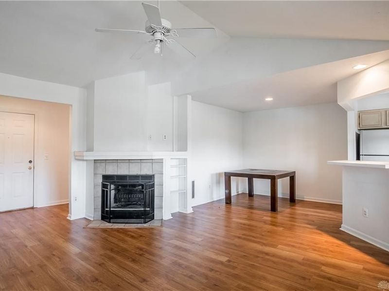 214 Waterfront Place, Unit 214, Centerville, OH 45458 Photo 5