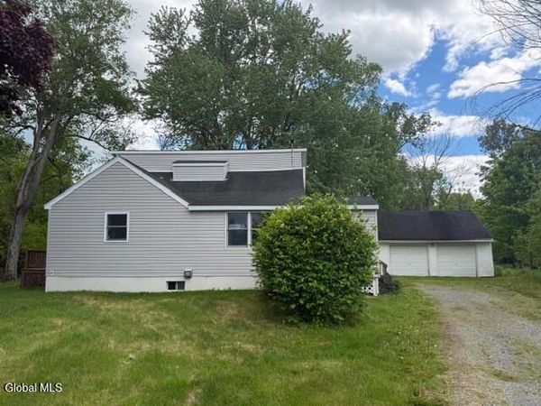 210 Meeting House Road, Eagle Bridge, NY 12057