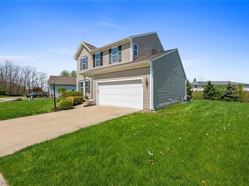 3819 Arcadia Circle, Willoughby, OH 44094 Photo 3
