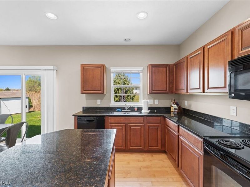 3819 Arcadia Circle, Willoughby, OH 44094 Photo 7
