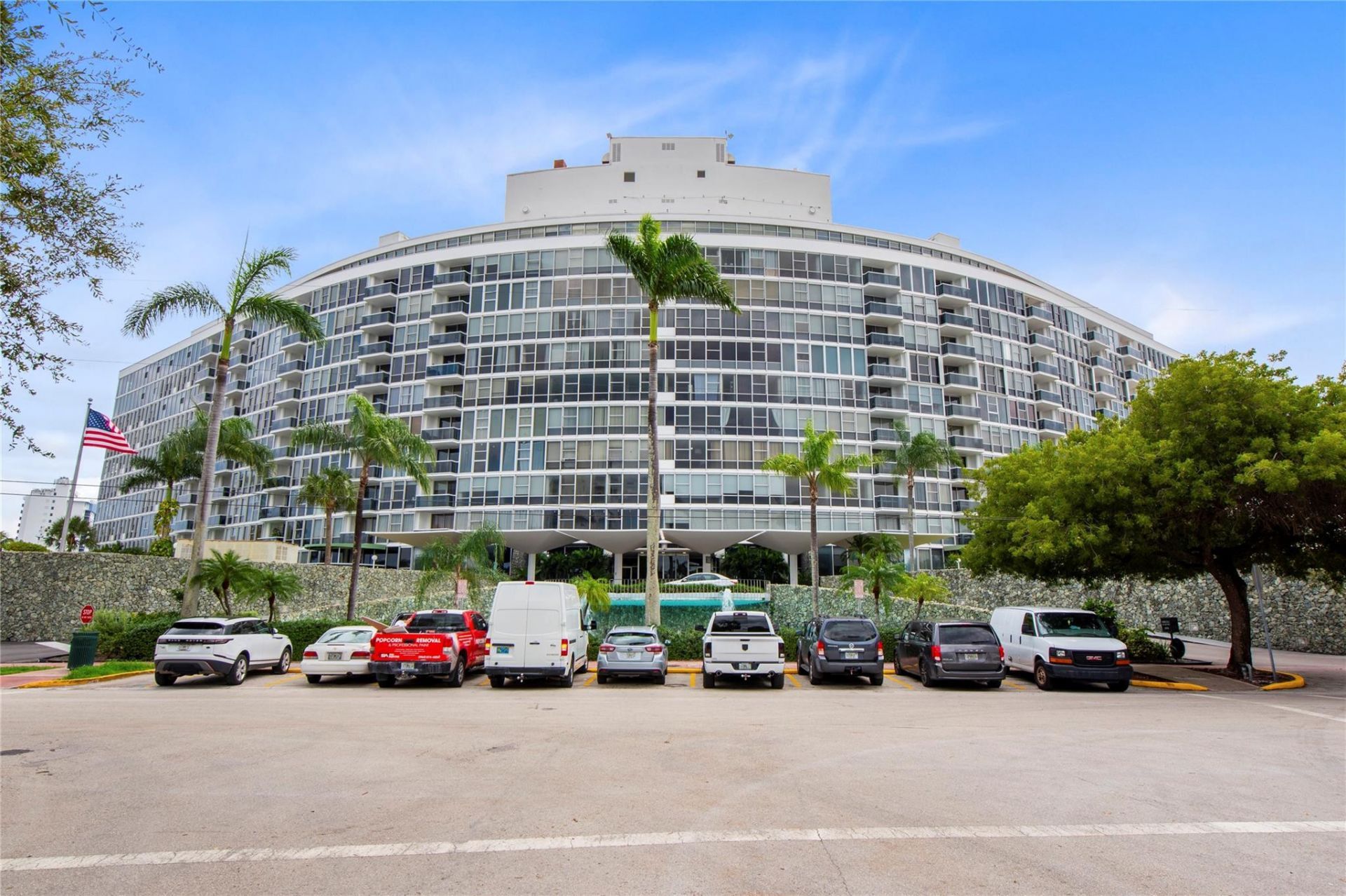 900 Bay Drive, Unit 303, Miami Beach, FL 33141 Photo