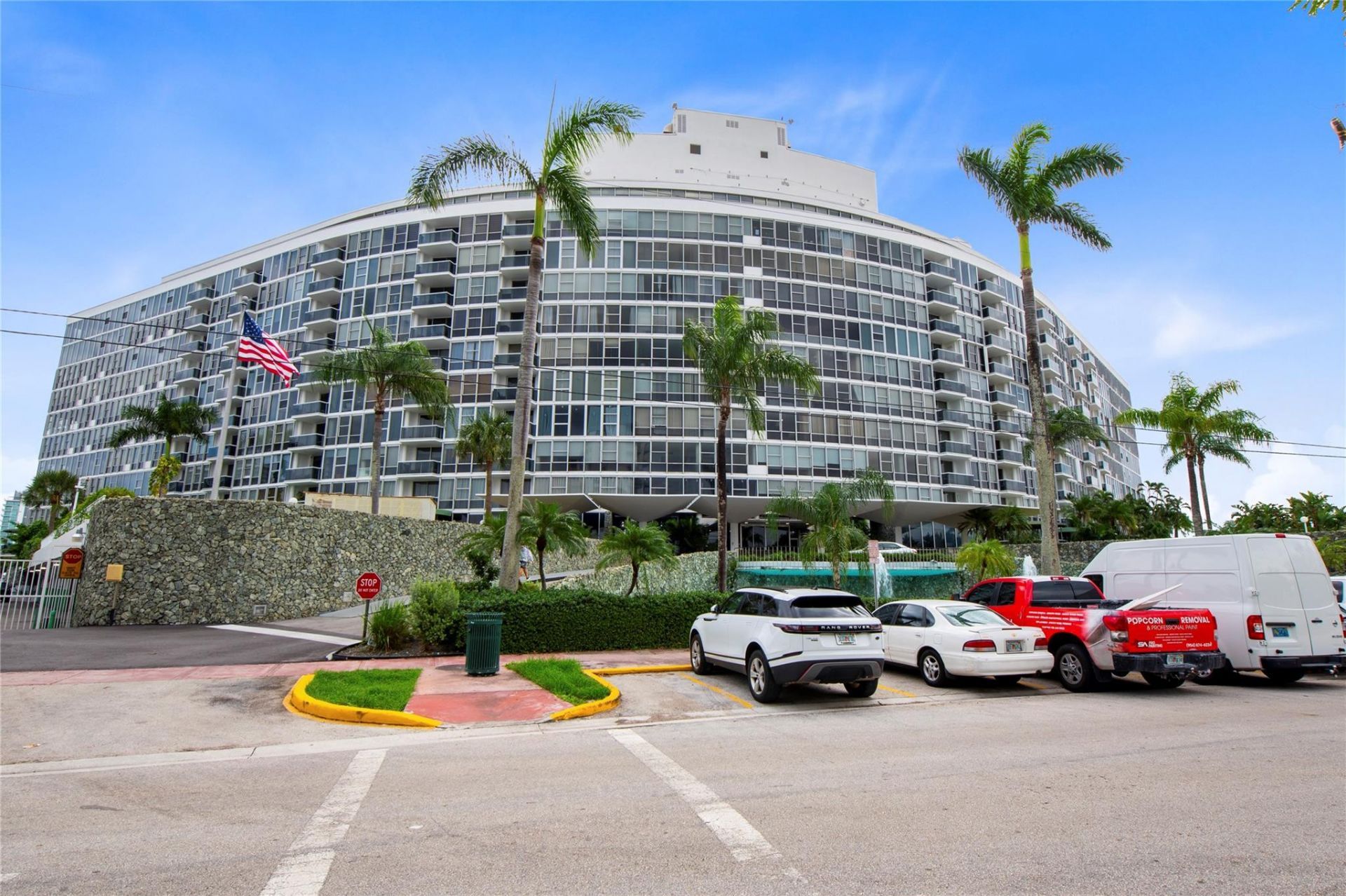 900 Bay Drive, Unit 303, Miami Beach, FL 33141 Photo