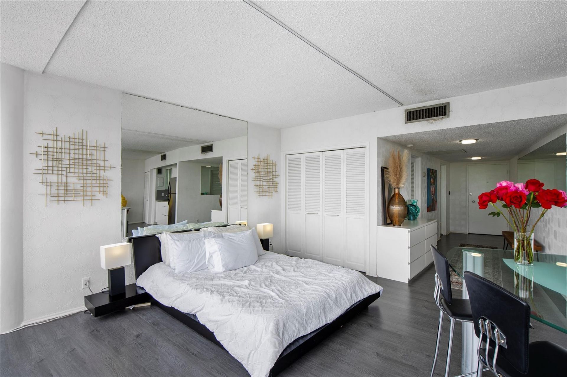 900 Bay Drive, Unit 303, Miami Beach, FL 33141 Photo