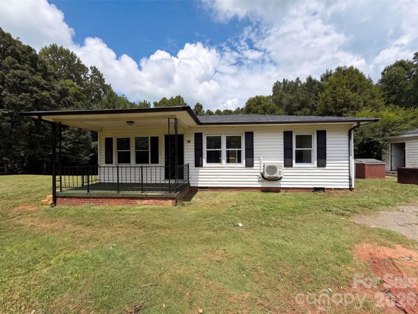 704 Morningside Drive , Mount Holly, NC 28120