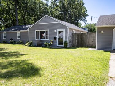2337 Newport Avenue, Toledo, OH 43613