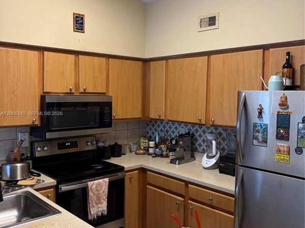 2445 SW 18th Ter , Unit 807, Fort Lauderdale, FL 33315