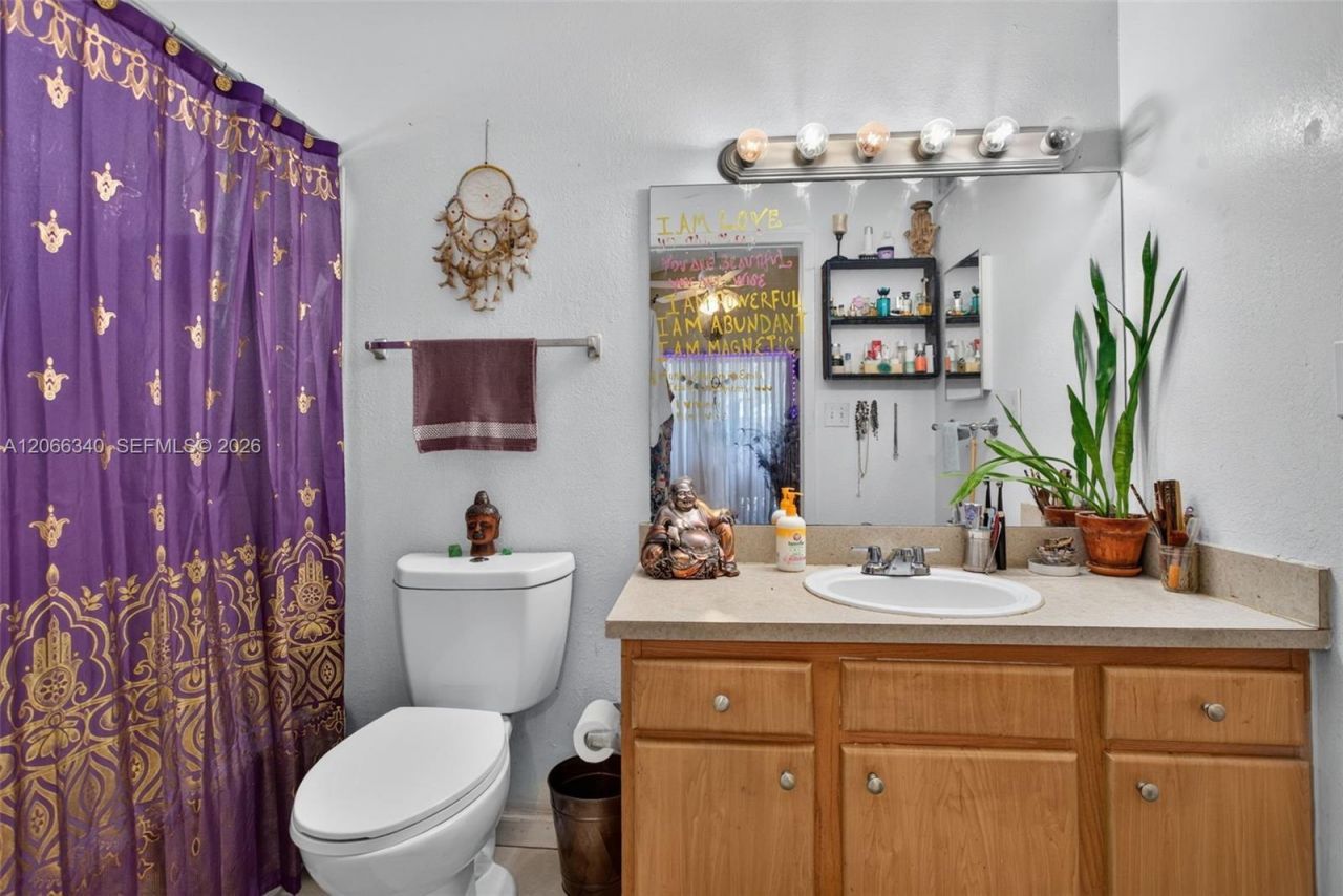 2445 SW 18th Ter, Unit 807, Fort Lauderdale, FL 33315 Photo