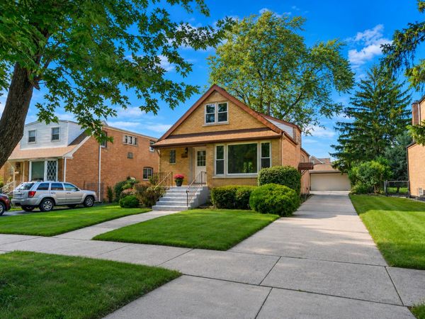 4232 W 109th Street, Oak Lawn, IL 60453