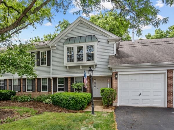 505 Green Bridge Lane , Unit B, Prospect Heights, IL 60070