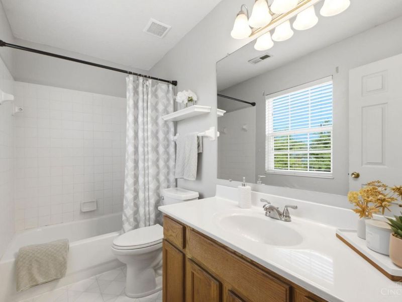 6859 Autumn Glen Drive, West Chester, OH 45069 Photo 18