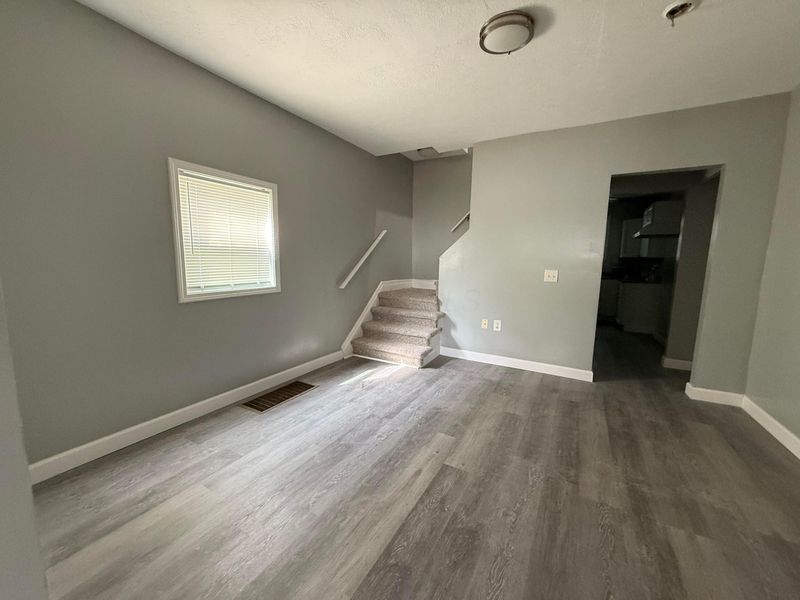 521 - 523 S Wayne Avenue, Columbus, OH 43204 Photo 13